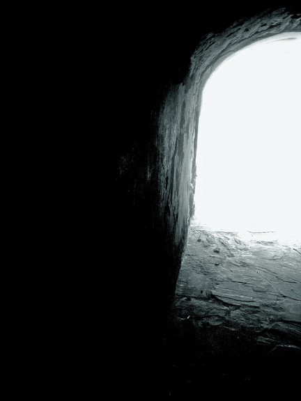 stone-light-hallway-cave